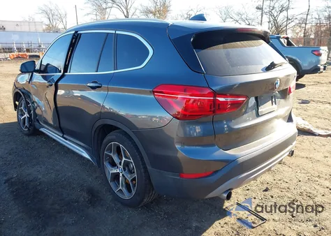 2018 BMW X1 xDrive28I из США, поврежденный, VIN WBXHT3C35J5K27998